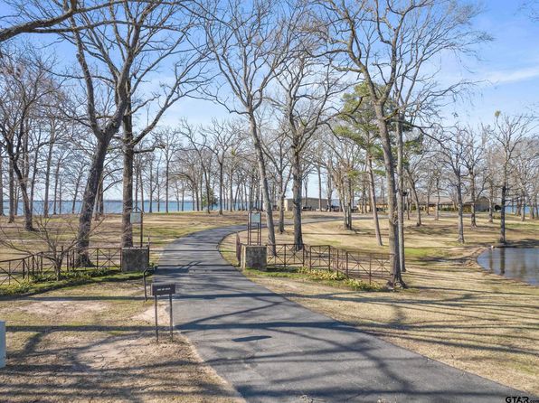 360 County Road 2136, Pittsburg, TX 75686