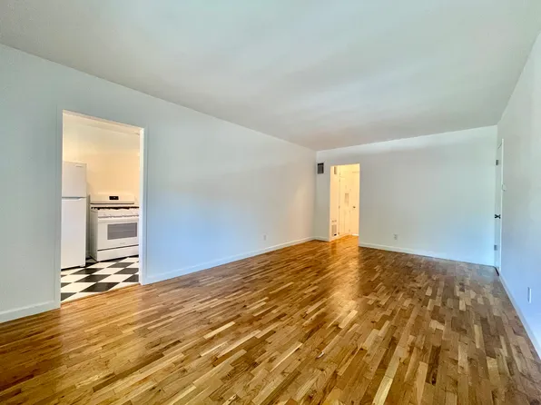 1120 N Curson Ave APT 5, Los Angeles, CA 90046