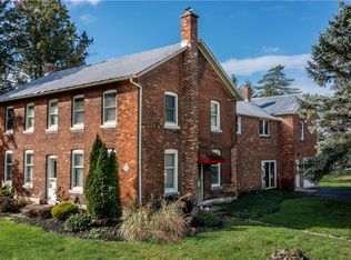 6280 Salt Rd, Clarence, NY 14031