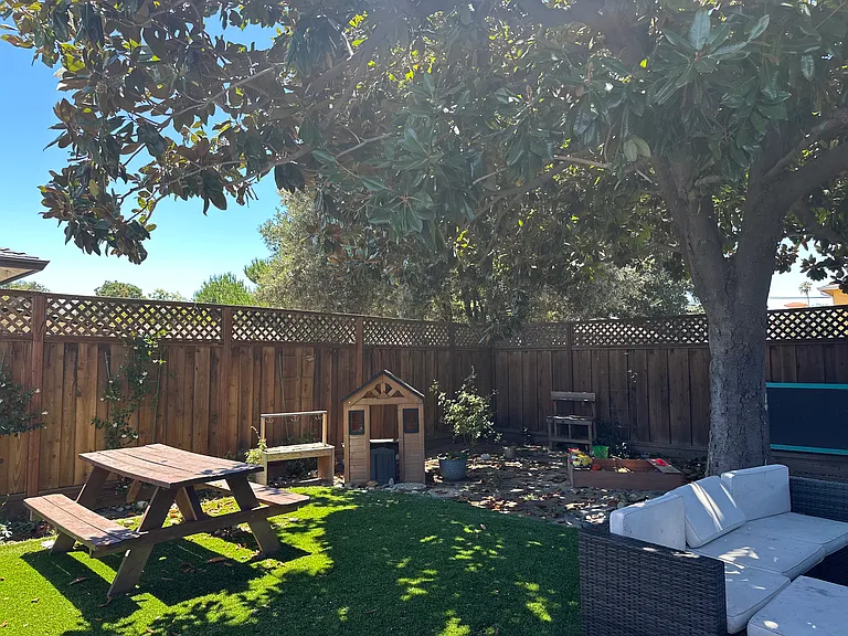 317 S Genevieve Ln — Photo 2