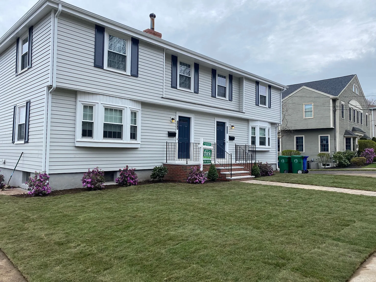 3 bed, 1.5 bath, 1500 sqft, $4,150 — Photo 1