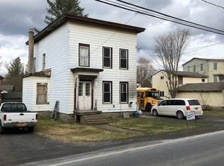 2626 Eaton Rd, Eaton, NY 13334