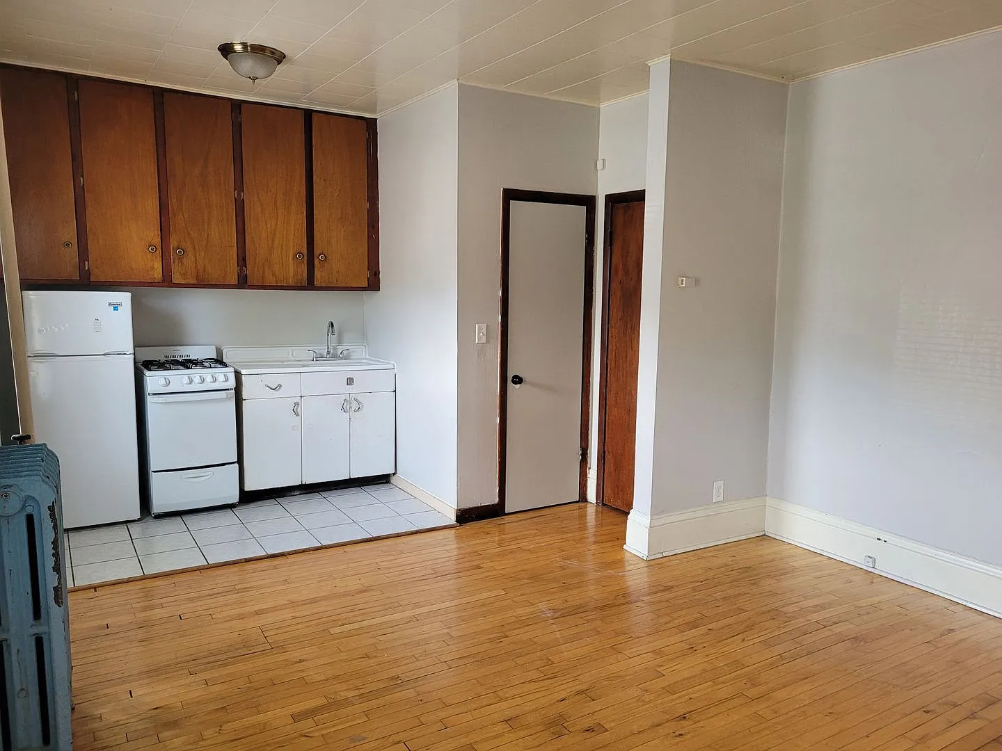 1552 Edmund Ave — Photo 1
