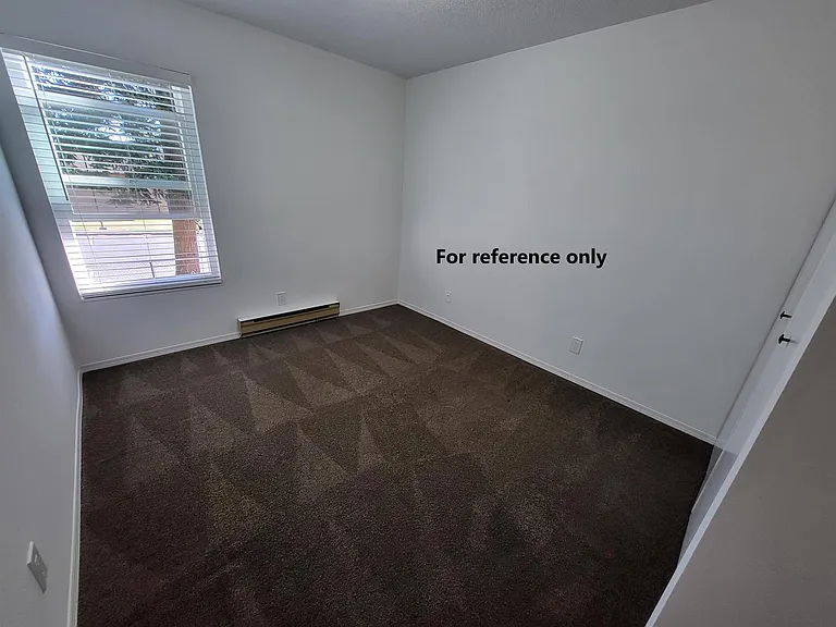 2460 Glen Eagle Cres — Photo 15