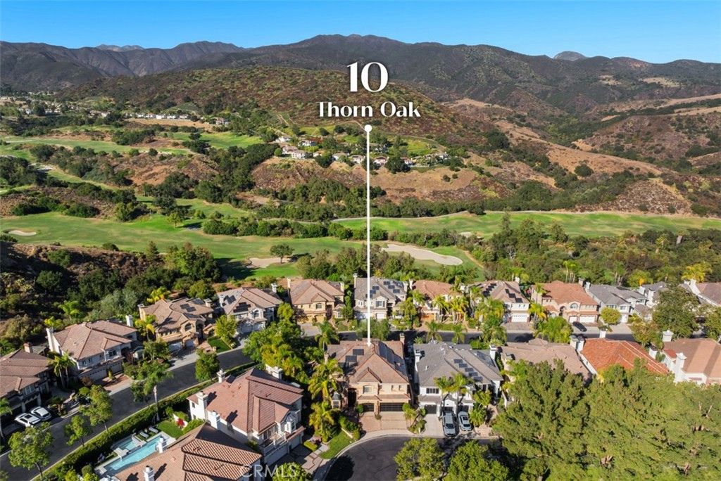 10 Thorn Oak 3
