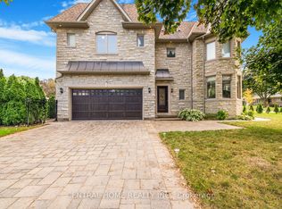 1 Tally Ln, Toronto, ON M2K1V3