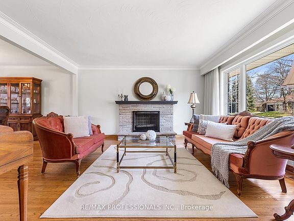 5th image of 162 Lloyd Manor Rd