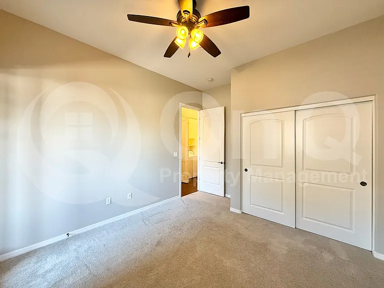 10055 N 142nd St #2240 — Photo 11