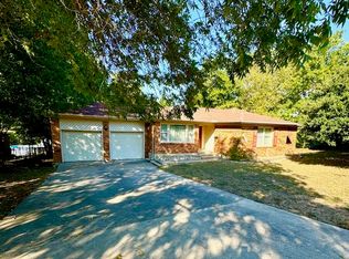 6408 Ridgecrest Cir, Lake Worth, TX 76135