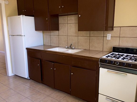 4th image of 1200 N Ochoa St #7