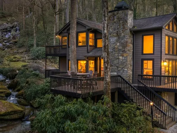 390 Gantes Gulch Rd, Highlands, NC 28741