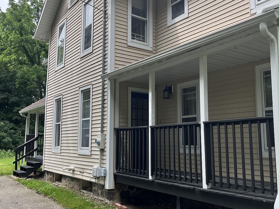 1st image of 245 W Park St