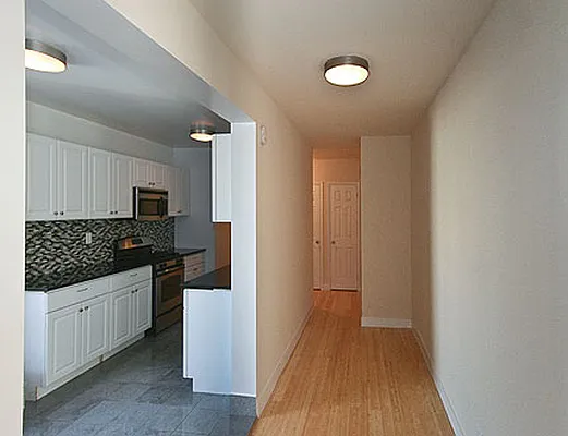 Rented by SW Queens Mezzanine | media 13