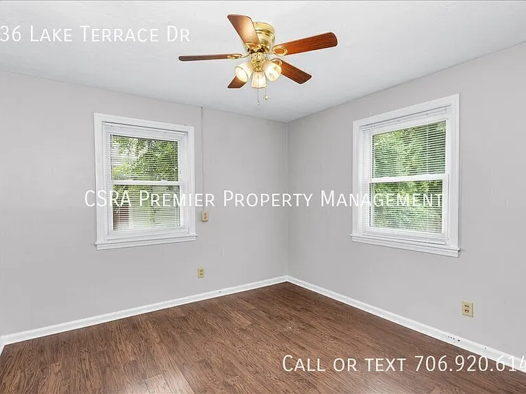 836 Lake Terrace Dr — Photo 15
