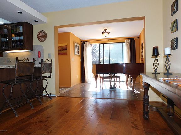 5th image of 10535 E Oak Creek Valley Dr