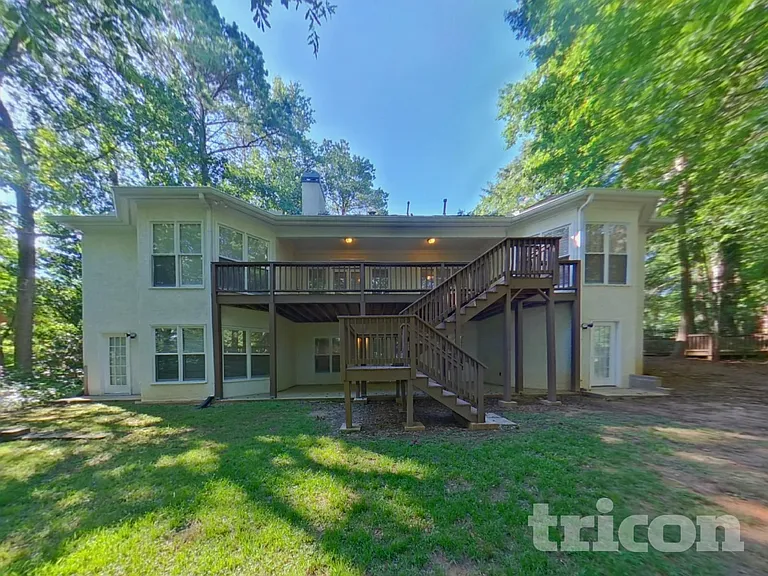 100 Wyngate Dr — Photo 25