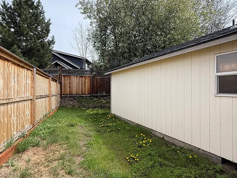 521 SW Forest Grove Dr — Photo 35
