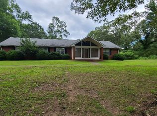 2894 Old Summerville Rd, Armuchee, GA 30105