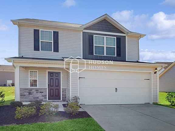 3rd image of 374 Aubrey Woods Dr