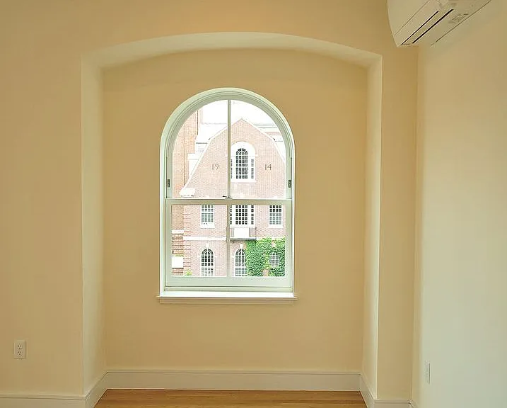 872 Beacon St #4 — Photo 9