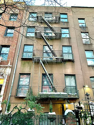 Rented by Compass | media 29