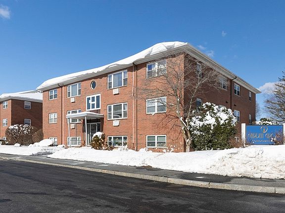 2nd image of 40 Whitman Rd APT 2-1