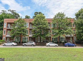 250 Martha Dr #204, Athens, GA 30606