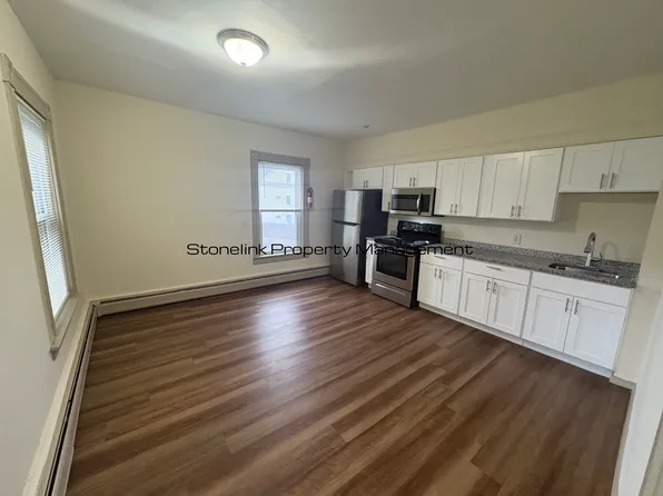 10-12 Armistice Boulevard, 10-12 Armistice Blvd Rear 2, Pawtucket, RI 02860