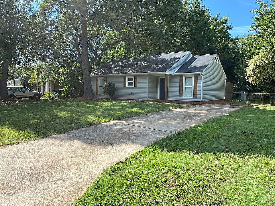 1st image of 7621 Lancashire Dr