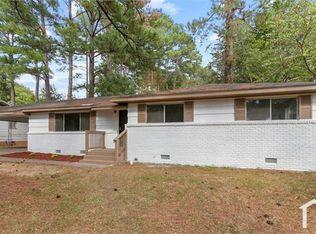 5444 Ridgewood Rd, Jackson, MS 39211