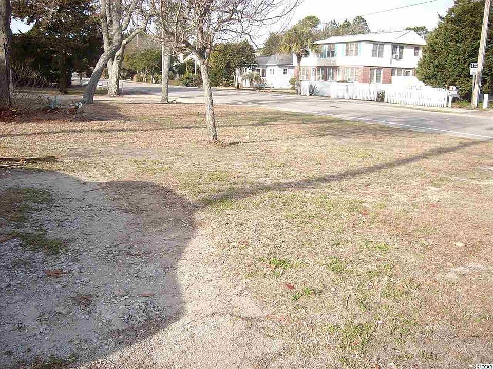 2nd image of 509 17th Ave. S #Corner 0f 17th Ave S. and Hillside Dr.