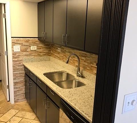 2nd image of 505 E Windgate Ct