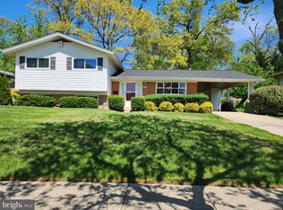 8700 Magnolia Dr, Lanham, MD 20706