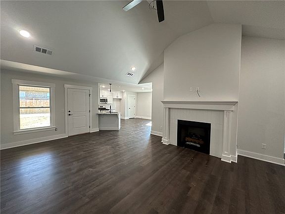 2nd image of 144 N Adler Ave