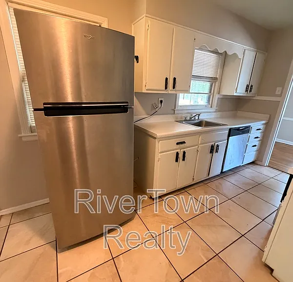4672 Willow Rd — Photo 5