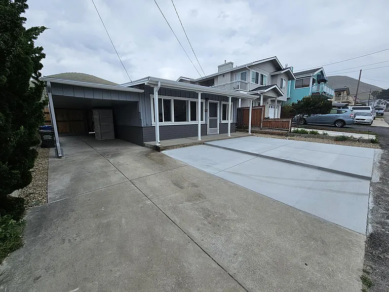 423 Whidbey St — Photo 11