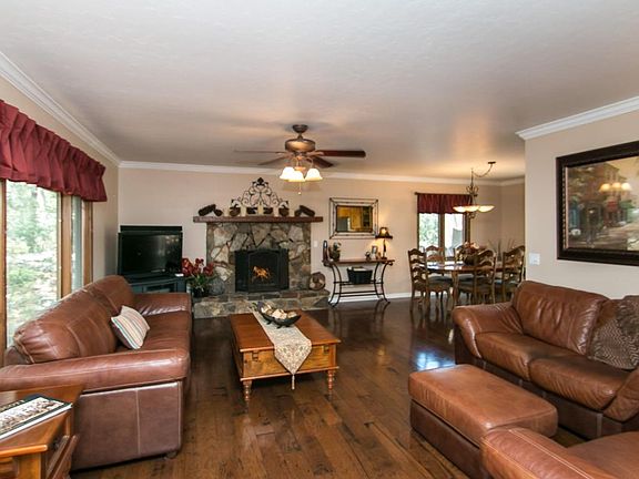 5th image of 1060 W Clubhouse Dr