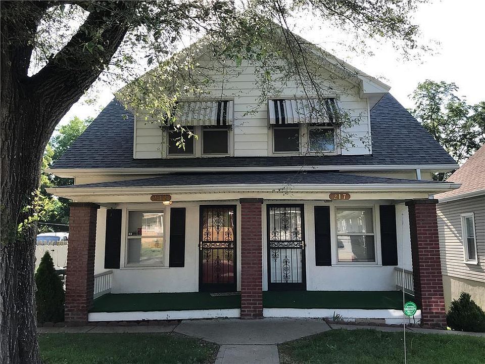 1st image of 217 N 13th St