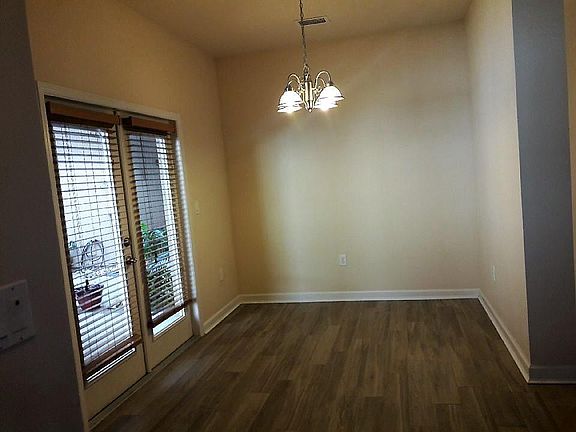 5th image of 8534 Elbow Key Ct