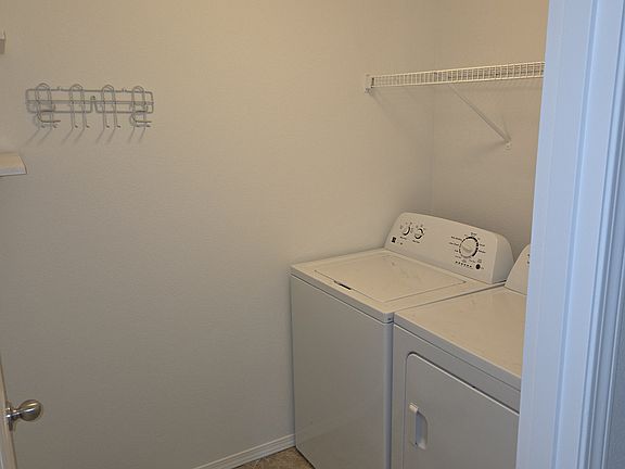 5th image of 7804 29th Pl NE