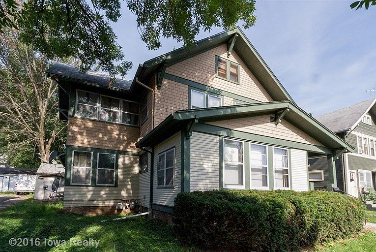 2nd image of 684 35th St