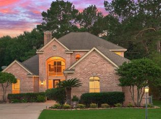 167 Monterrey Rd E, Montgomery, TX 77356