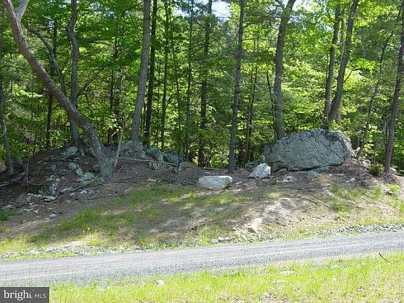 3rd image of LOT 1 Quaker Woods