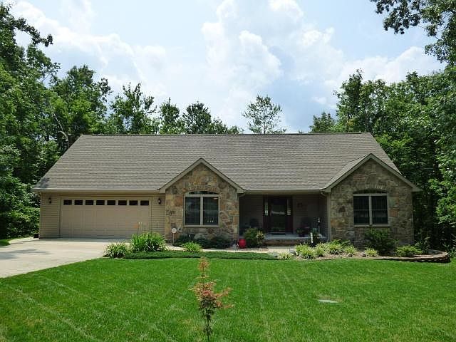 1st image of 322 Lakeview Dr
