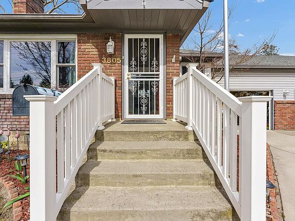 3rd image of 3805 E Pratt Ave