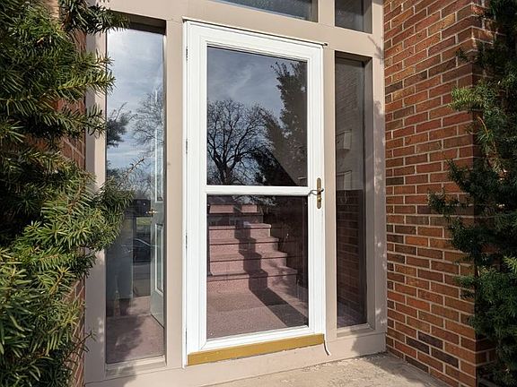 4th image of 314 Church St