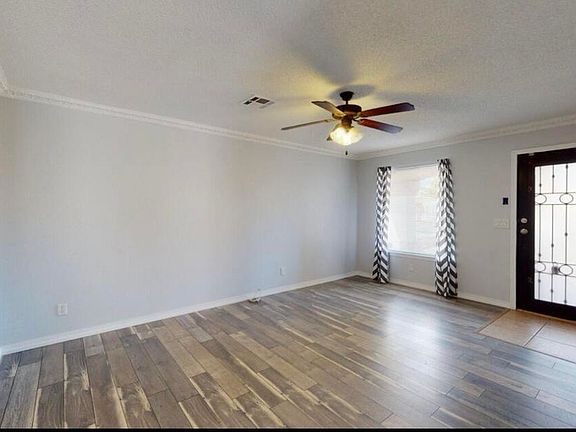 4th image of 14424 Jacinto Ramos Ave