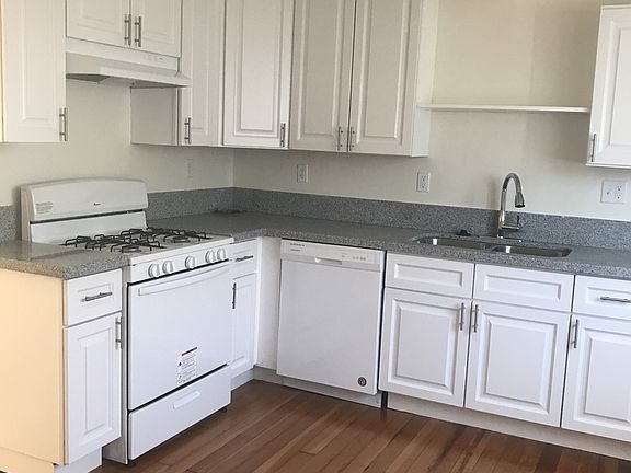 4th image of 337 W Arden Ave #A