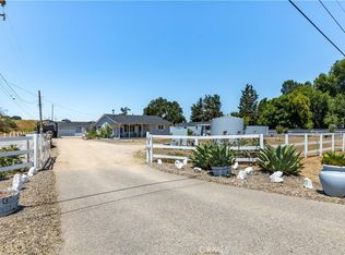 8845 Creston Rd, Paso Robles, CA 93446