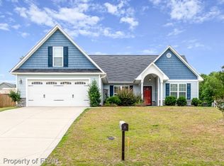 4602 Cedar Pass Dr, Hope Mills, NC 28348